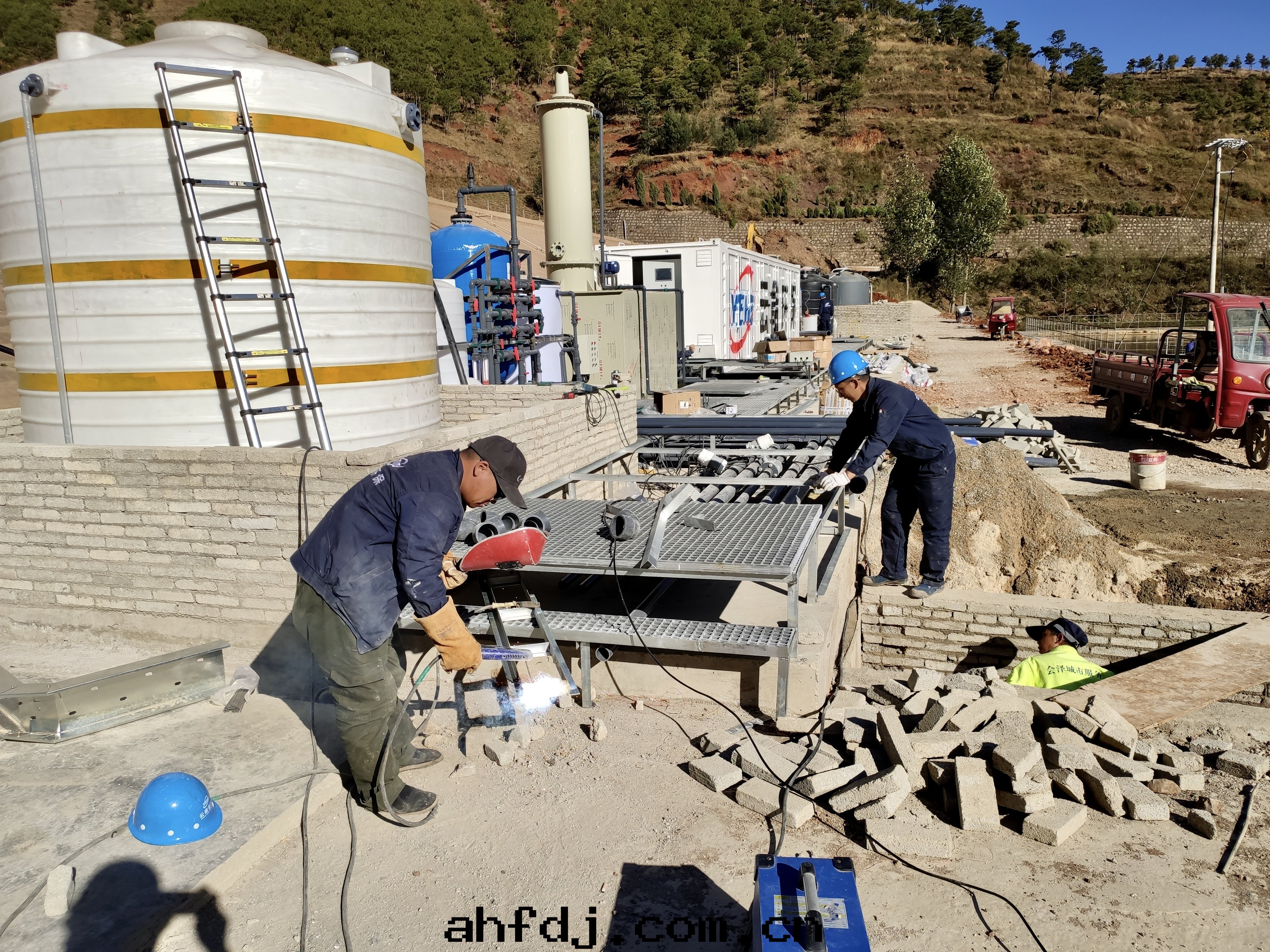 戰風(fēng)沙(shā)、抗温(wēn)差，一(yī)往無前(qián)保万(wàn)家(jiā)--碩特(tè)环(huán)保会(huì)澤項目正(zhèng)式運行