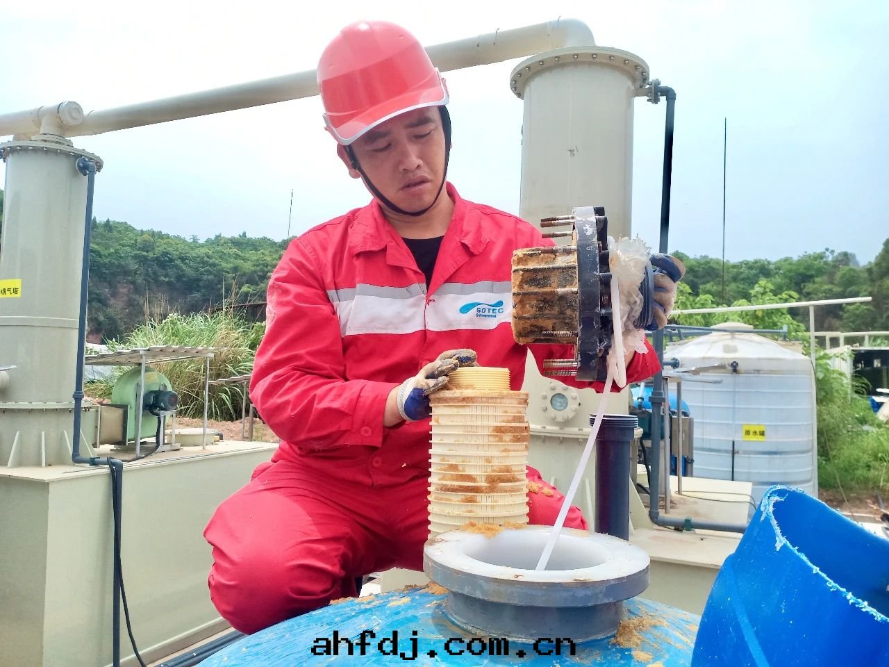 向(xiàng)優秀看(kàn)齊，與(yǔ)榜樣(yàng)比肩|五(wǔ)月(yuè)優秀員工名單出(chū)爐