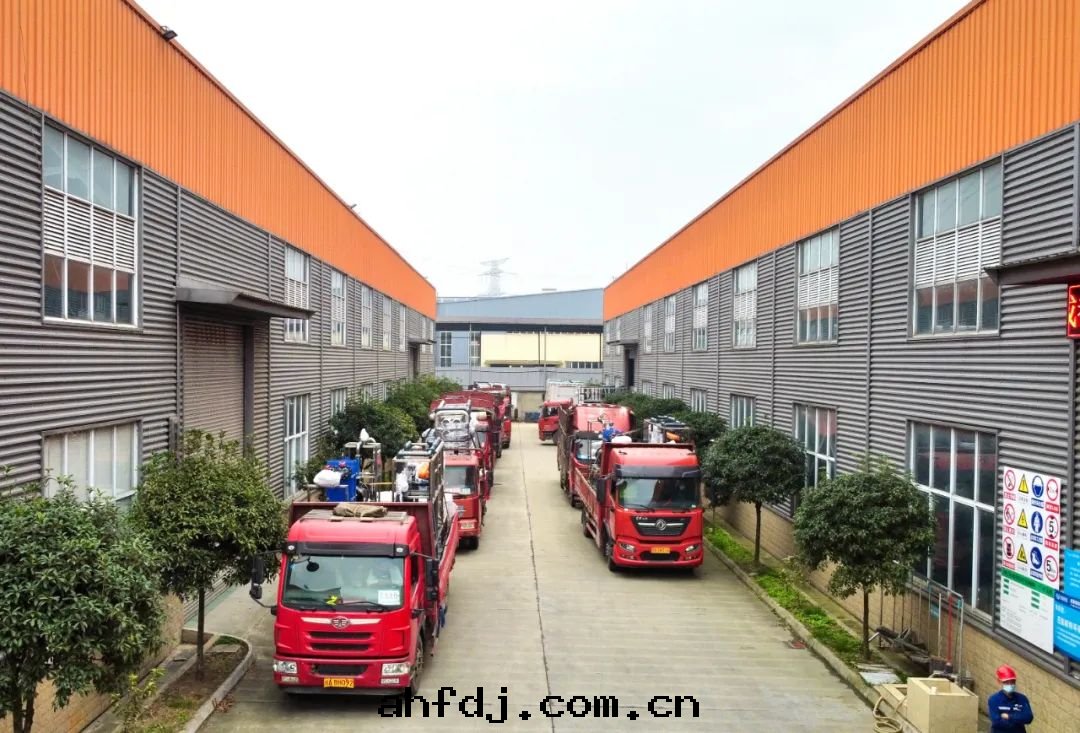 川(chuān)西气(qì)田(tián)雷(léi)口坡組气(qì)藏開(kāi)發(fà)建設气(qì)田(tián)水(shuǐ)綜合處(chù)理(lǐ)項目順利發(fà)貨！